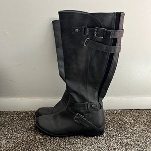 gray riding boots